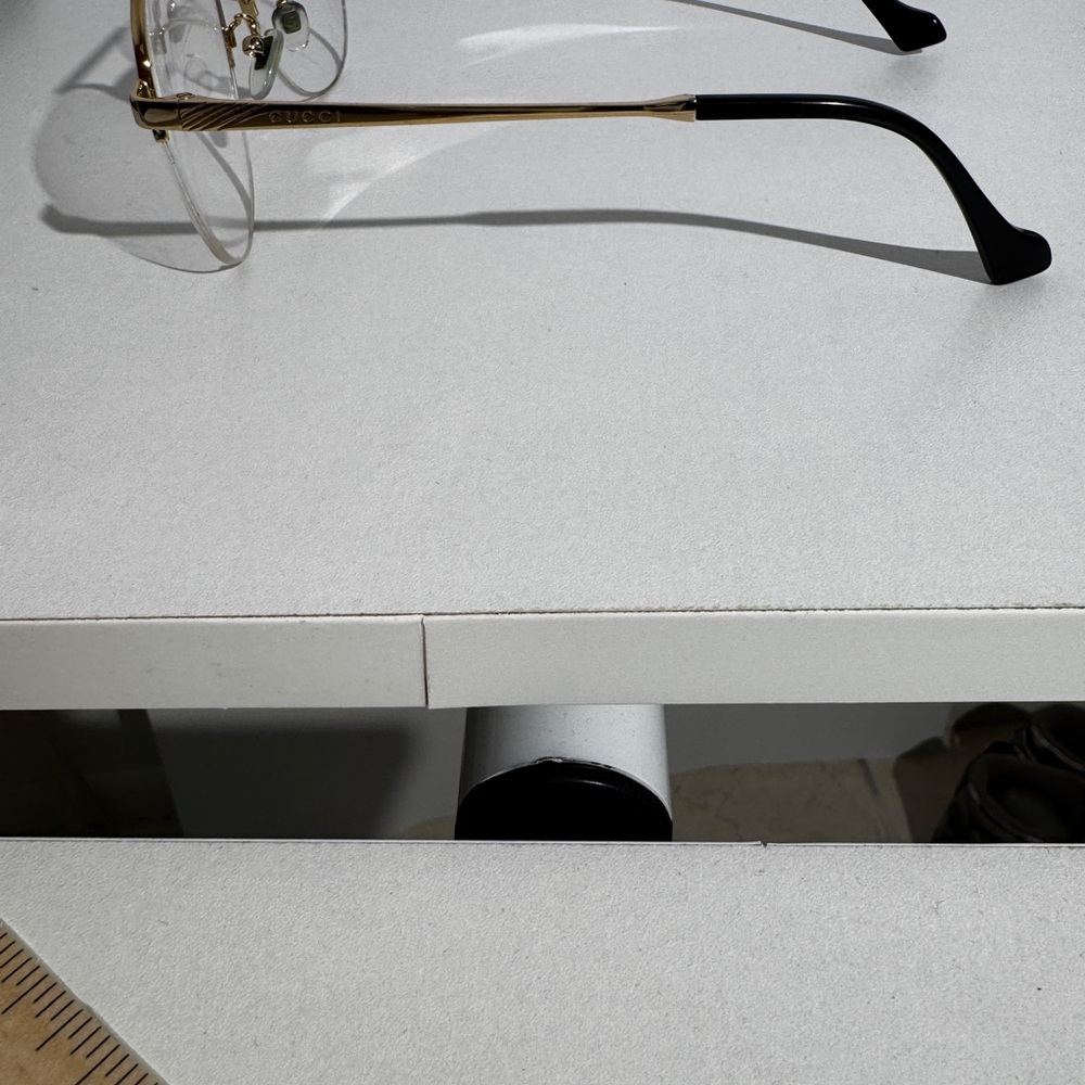 Gold Rimless Aviator Display Glasses - Picture 3 of 5
